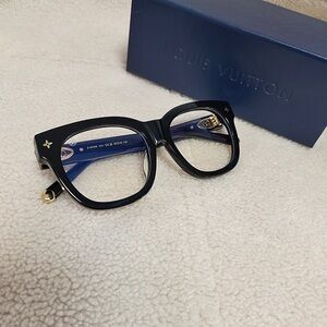 Louis Vuitton Black and Gold Women's Sunglasses